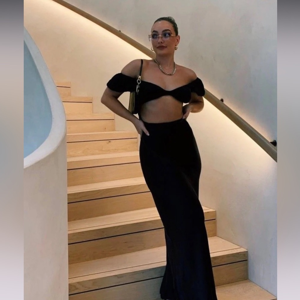 VRG GRL Au Revoir Bias Cut Maxi Dress Black
Verge Girl long cutout tie XS